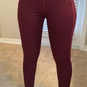 Maroon leggings